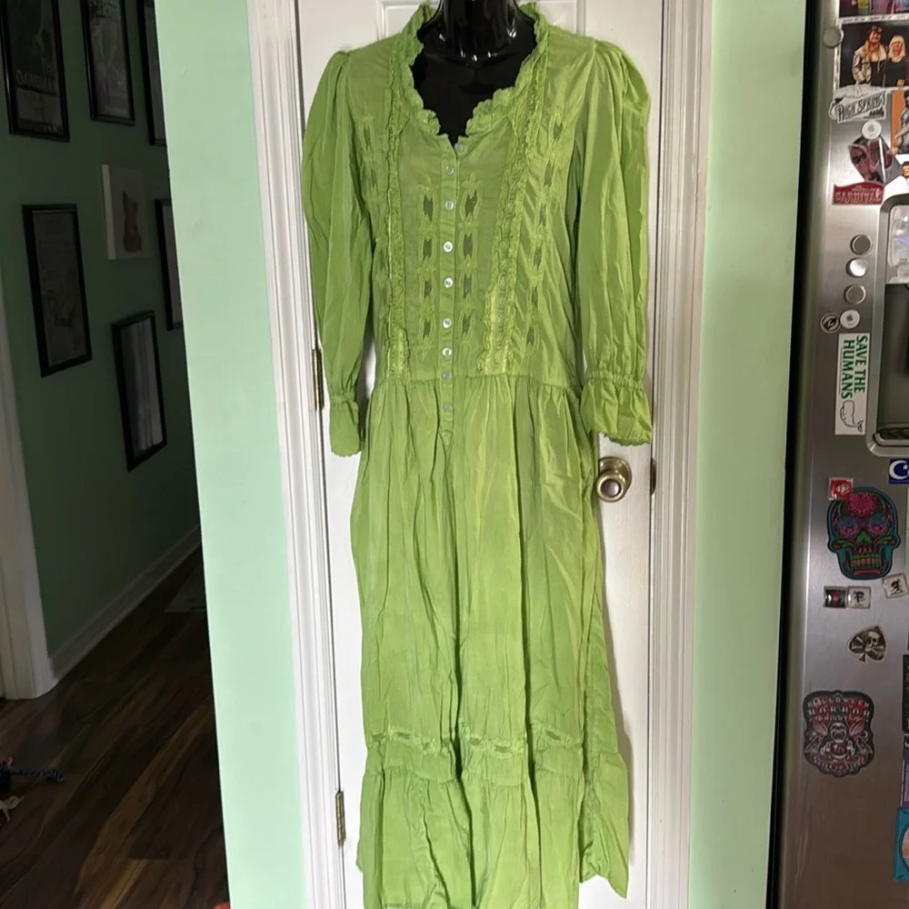 Allison Smith Vintage  80s 100% Cotton Green Embroidered Cottage Dress in Size M